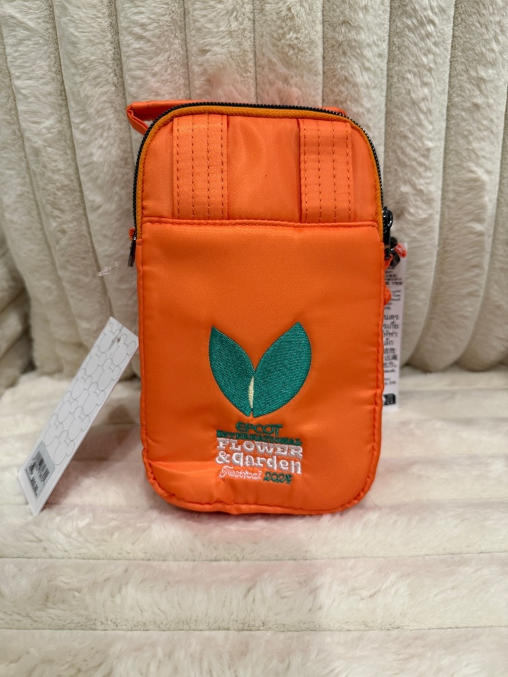 NWT Disney Parks Epcot Flower & Garden Festival Orange Bird Lug Crossbody Bag - Picture 4 of 9